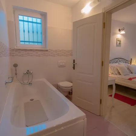 Oasis Villa