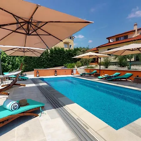 Oasis * Kostrena