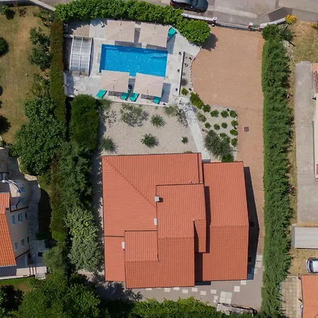 Oasis * Kostrena