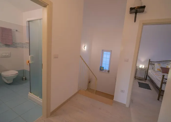 Oasis Willa Kostrena