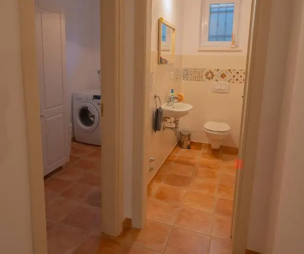 Oasis Willa Kostrena